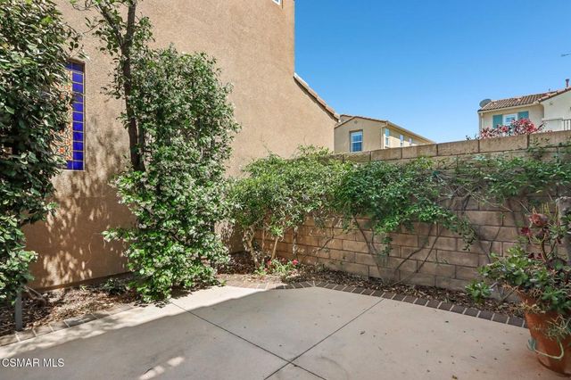 2922 Encina Lane, Simi Valley, CA 93065