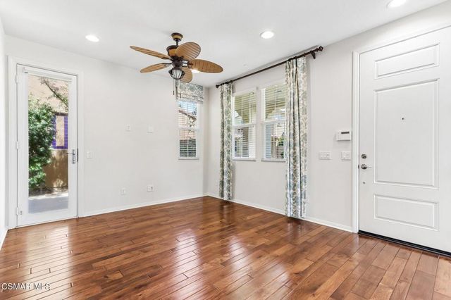 2922 Encina Lane, Simi Valley, CA 93065