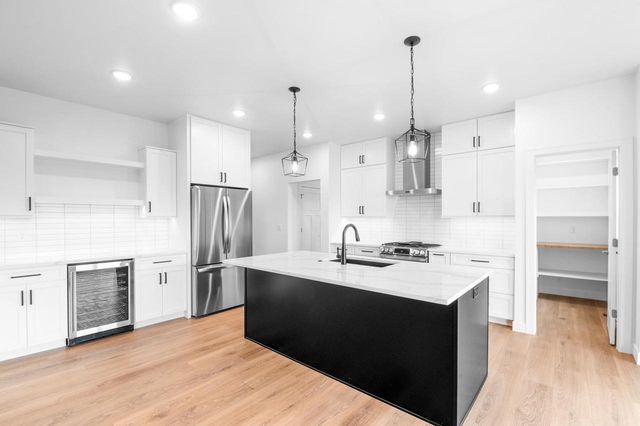 278 KERRIGAN DRIVE, Wrightstown, WI 54180