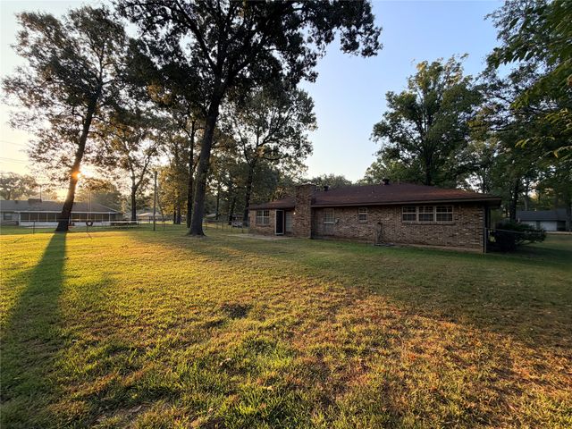 9103 Dogwood Trail, Haughton, LA 71037