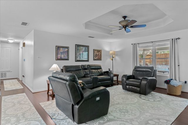 1410 County Road 2230, Mineola, TX 75773