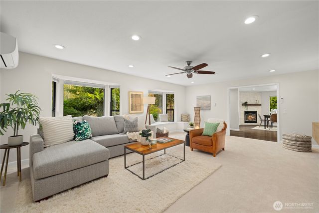 11124 Downes Road, Snohomish, WA 98296