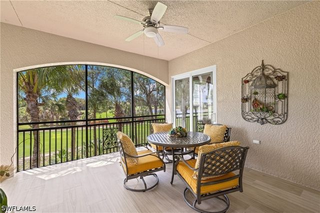 9041 Cherry Oaks TRL 201, Naples, FL 34114