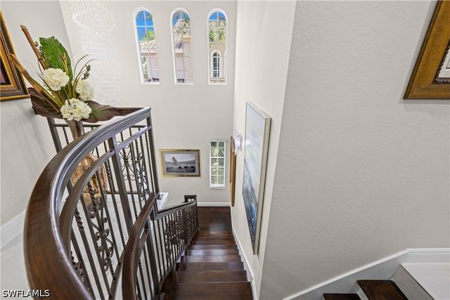 9041 Cherry Oaks TRL 201, Naples, FL 34114