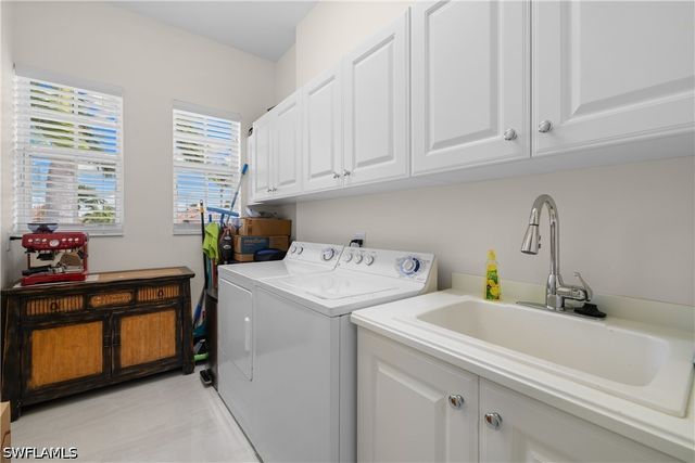 9041 Cherry Oaks TRL 201, Naples, FL 34114