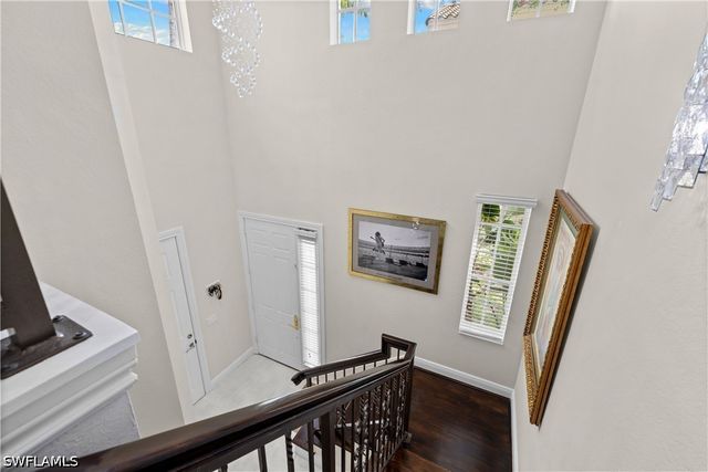 9041 Cherry Oaks TRL 201, Naples, FL 34114