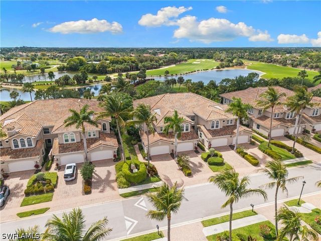 9041 Cherry Oaks TRL 201, Naples, FL 34114