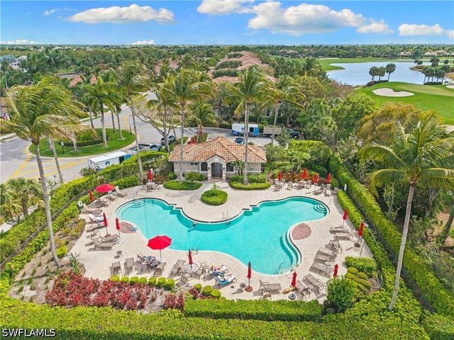 9041 Cherry Oaks TRL 201, Naples, FL 34114