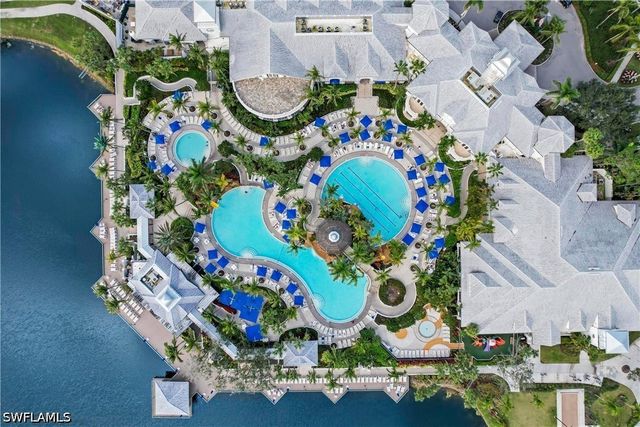 9041 Cherry Oaks TRL 201, Naples, FL 34114