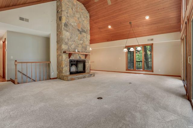 5099 Eby Road, Boonville, IN 47601