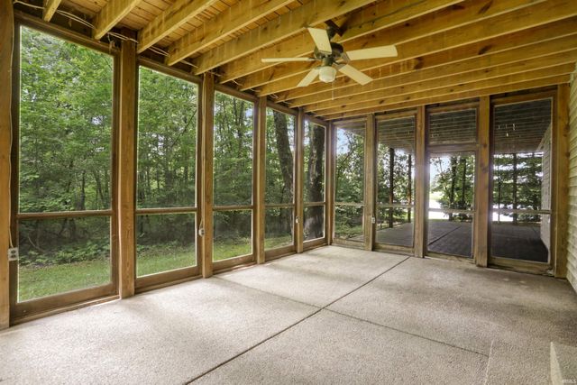 5099 Eby Road, Boonville, IN 47601