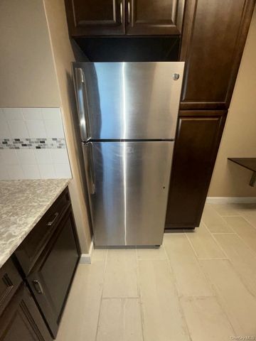 306 E Mosholu Parkway S 1F, Bronx, NY 10458