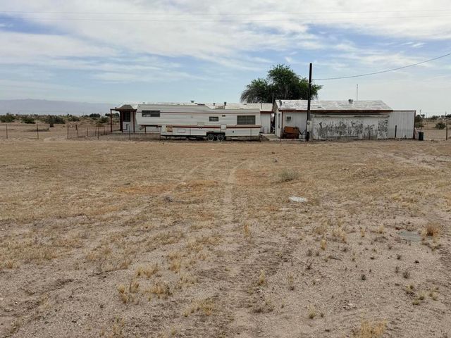 2580 Dana Avenue, Thermal, CA 92274