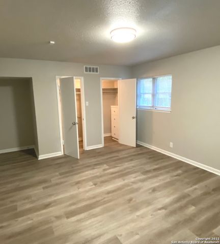 219 shannon lee, San Antonio, TX 78216