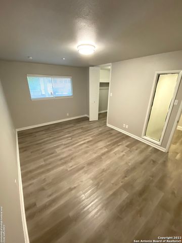 219 shannon lee, San Antonio, TX 78216