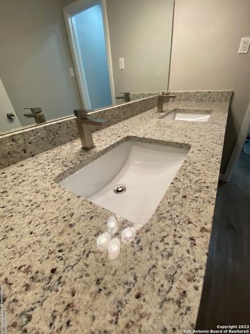 219 shannon lee, San Antonio, TX 78216