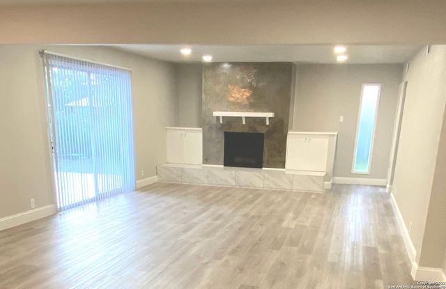 219 shannon lee, San Antonio, TX 78216