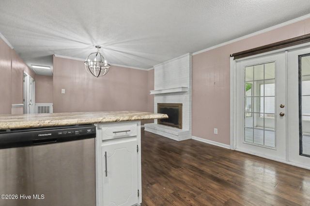 300 S Miller Avenue, Goldsboro, NC 27530