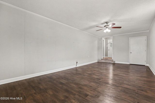 300 S Miller Avenue, Goldsboro, NC 27530