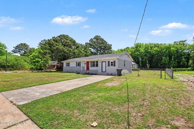 300 S Miller Avenue, Goldsboro, NC 27530