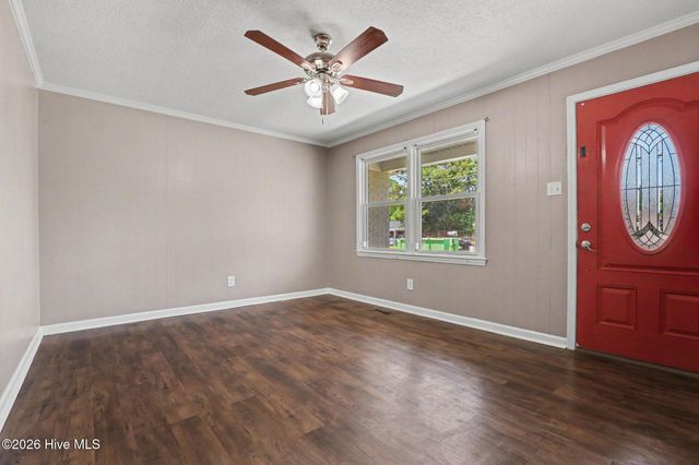 300 S Miller Avenue, Goldsboro, NC 27530