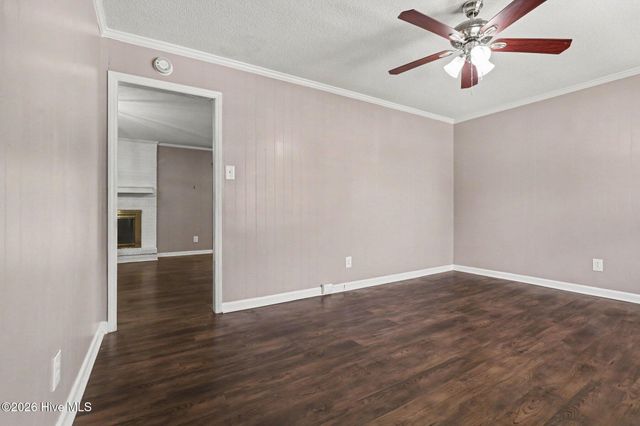 300 S Miller Avenue, Goldsboro, NC 27530