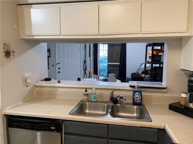 2404 NORTHLAKE DRIVE NE 2404, Sanford, FL 32773