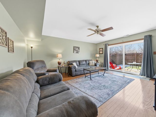 479 Fairview Drive, Manhattan, IL 60442