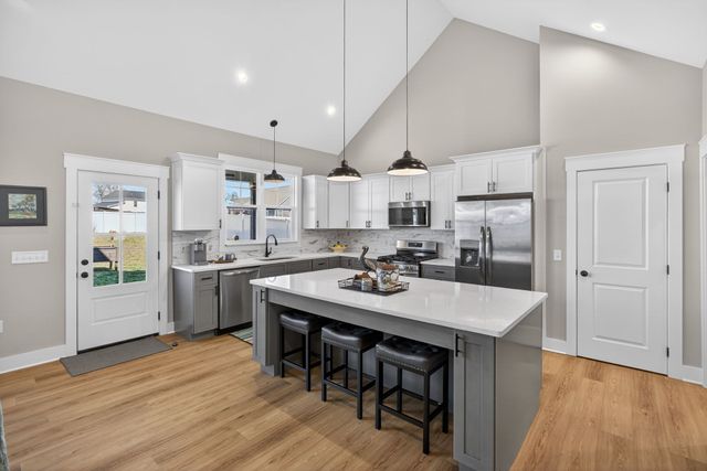 2394 Mountain Reserve, Cookeville, TN 38506