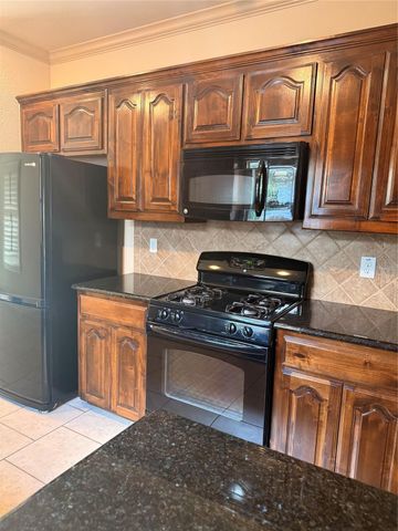 5049 Britton Ridge Lane, Fort Worth, TX 76179