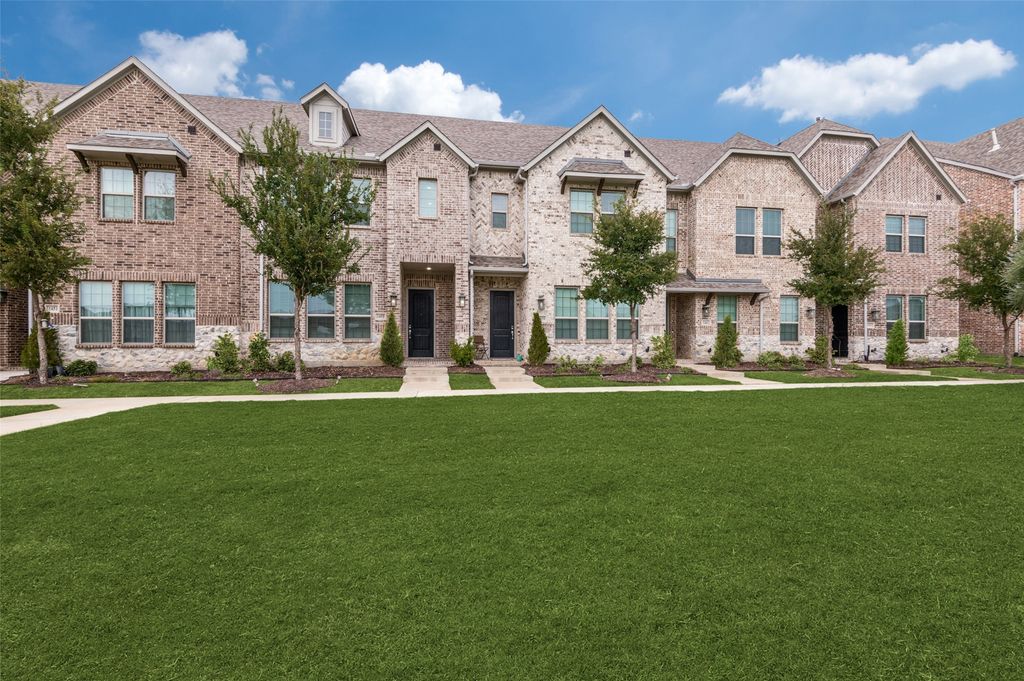 1455 Perrin Lane, Farmers Branch, TX 75234