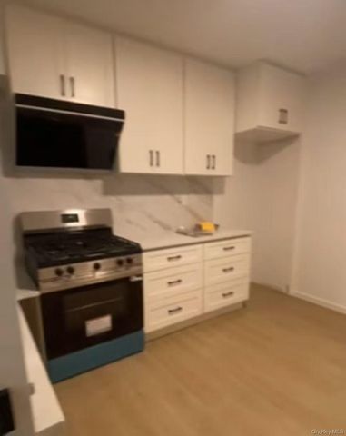 99-12 Northern Boulevard, Corona, NY 11368
