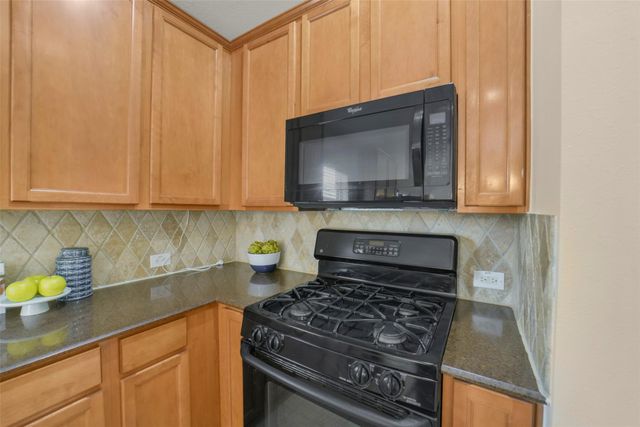 3430 Danbury Chase Trail, Fresno, TX 77545