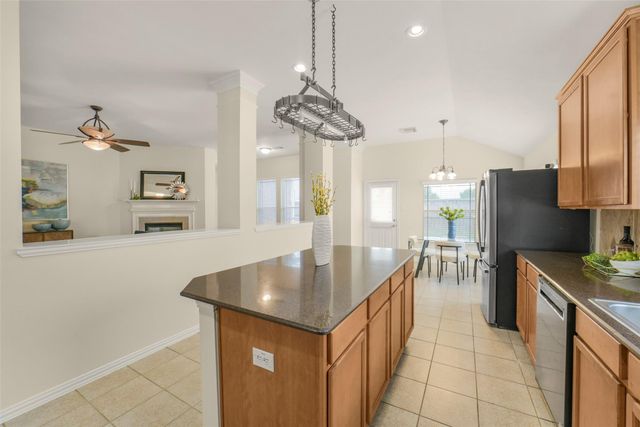 3430 Danbury Chase Trail, Fresno, TX 77545