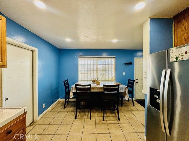 601 Mount Vernon Avenue, Bakersfield, CA 93307