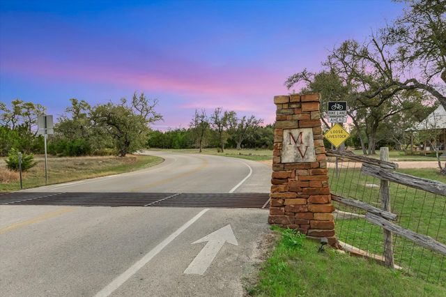 6434 MUSTANG VALLEY TRL, Wimberley, TX 78676