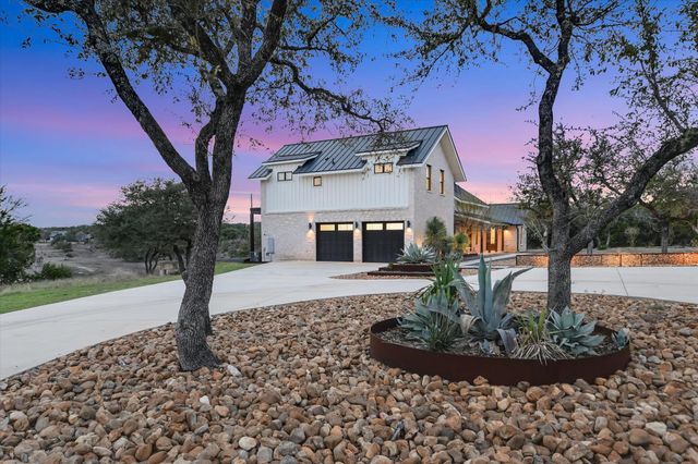 6434 MUSTANG VALLEY TRL, Wimberley, TX 78676