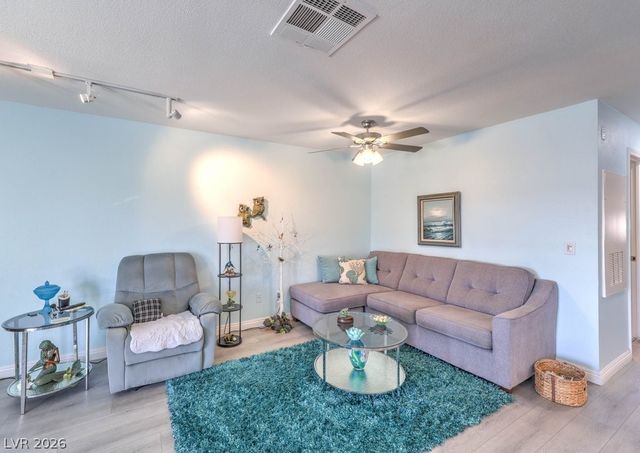 6883 Tamarus Street 203, Las Vegas, NV 89119