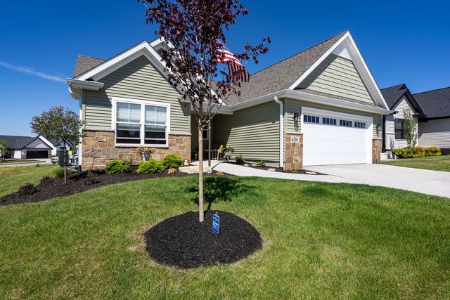 6210 College Avenue, Davenport, IA 52807