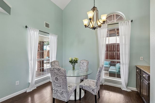 1733 Steamboat Drive, Plano, TX 75025