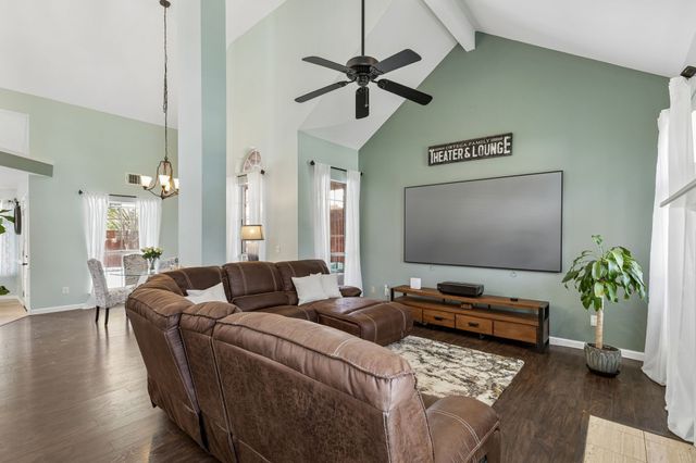 1733 Steamboat Drive, Plano, TX 75025