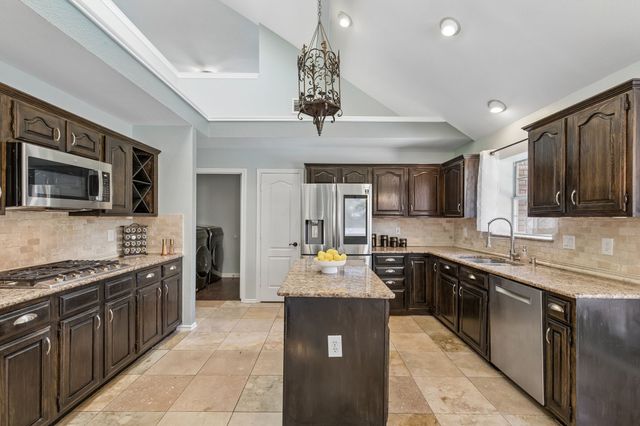 1733 Steamboat Drive, Plano, TX 75025