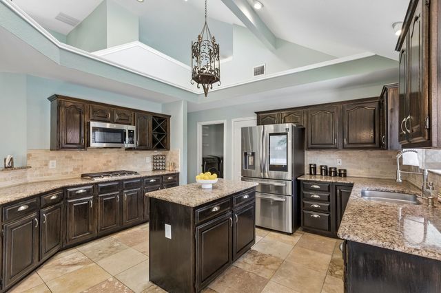 1733 Steamboat Drive, Plano, TX 75025