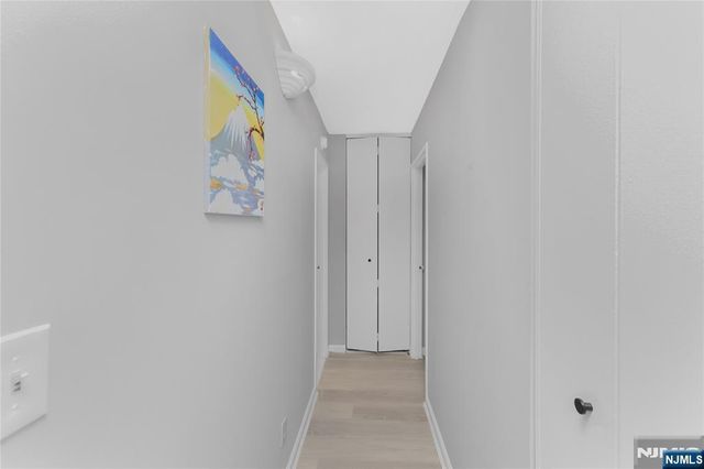 250 Gorge 21E, Cliffside Park, NJ 07010