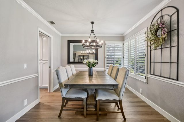 1304 Ridgecrest Way, Roseville, CA 95661