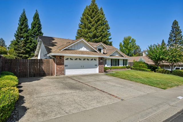 1304 Ridgecrest Way, Roseville, CA 95661