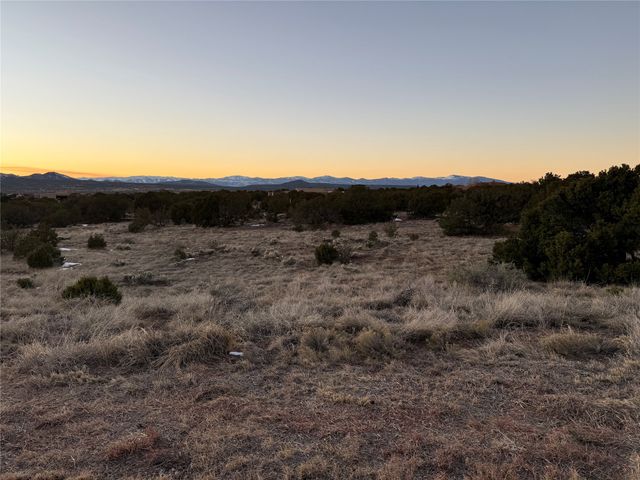 5 Canyon Vista Court, Santa Fe, NM 87506