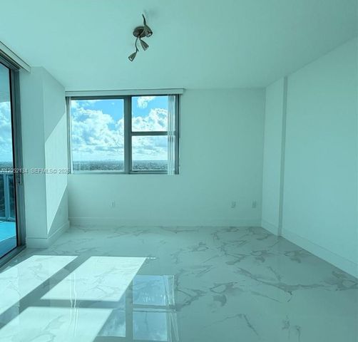 2641 N Flamingo Rd 2208N, Sunrise, FL 33323