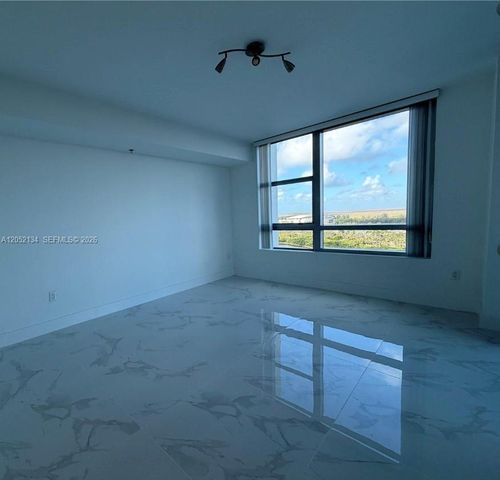 2641 N Flamingo Rd 2208N, Sunrise, FL 33323