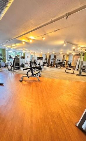 2641 N Flamingo Rd 2208N, Sunrise, FL 33323